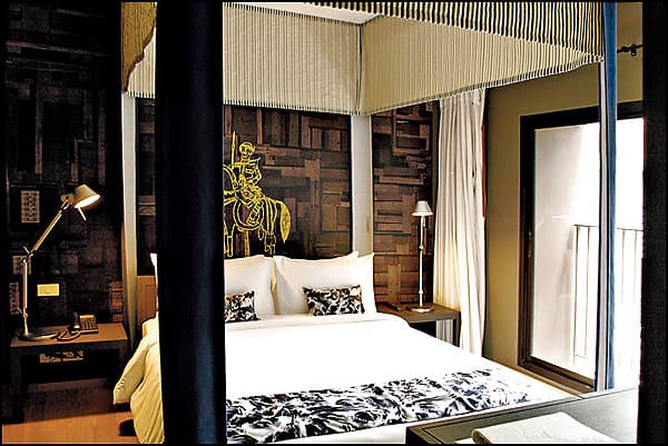 A master bedroom at Tenface