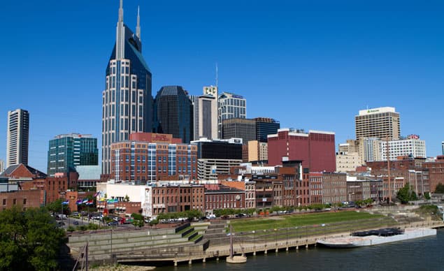 BudgetDestinations_Nashville_Skyline