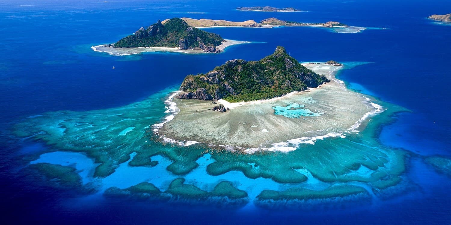 Idyllic Fiji adults-only cruise w/meals & excursions - $999