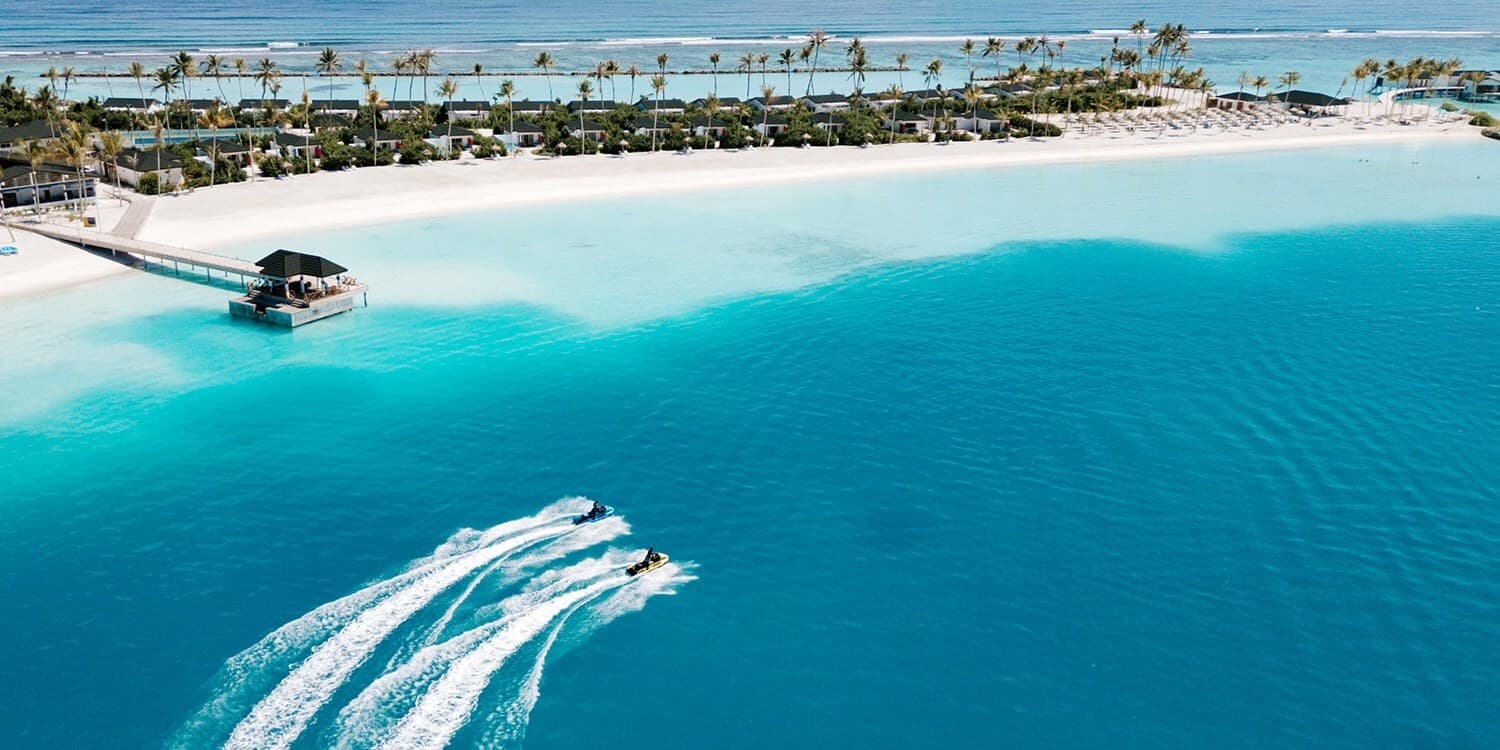 New Maldives all-inclusive luxury resort, save $2200 - $2399